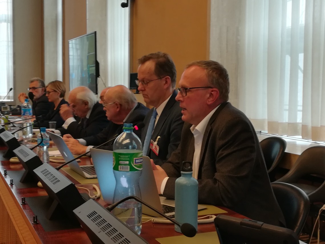 (R-L) Pavel Podvig, UNIDIR; Hans Kristensen, FAS; Sergey Batsanov, Pugwash Council; Sergio Duarte, Pugwash President; Sharon Squassoni, GWU; Wael Al Assad, LAS